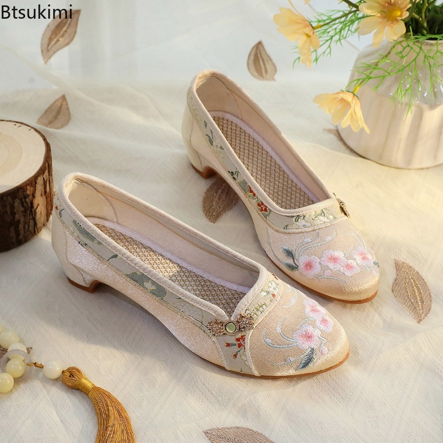 Новые женские туфли 2026 года  – обзор и цена Embroidery Cotton