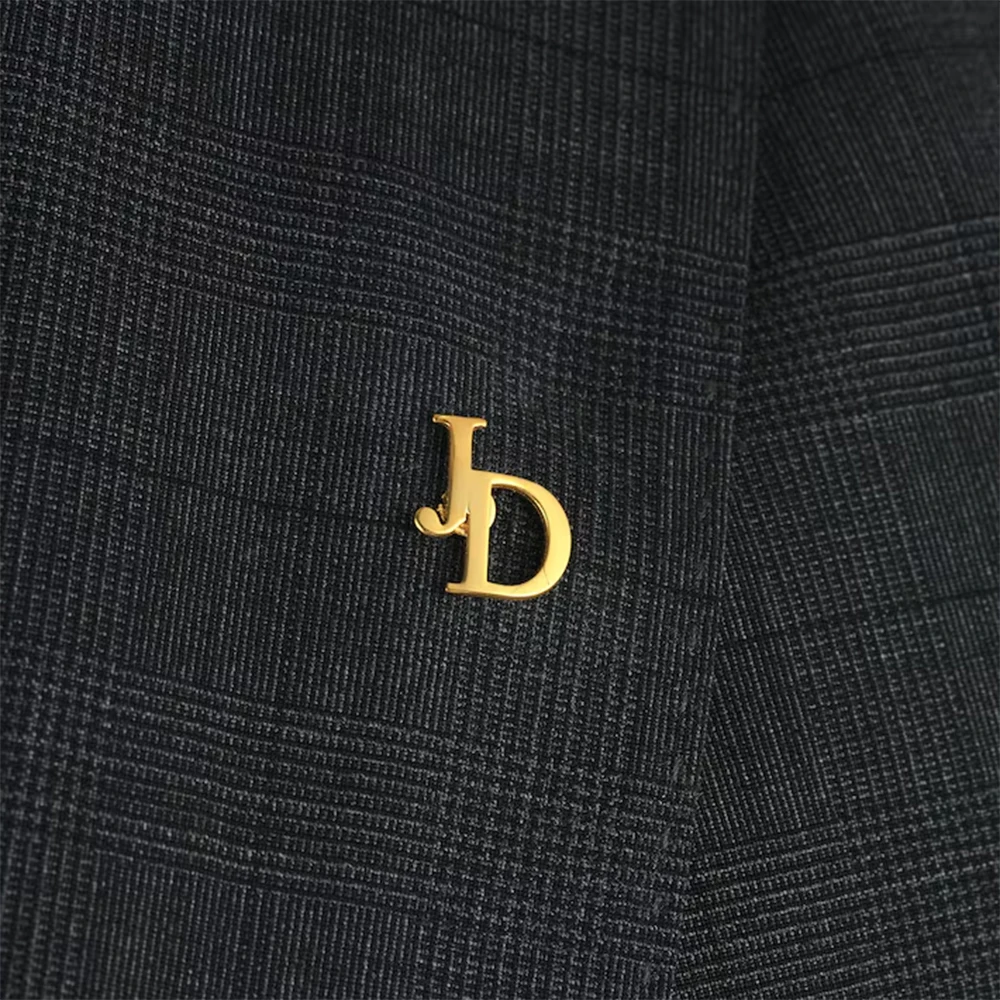 Броши с инициалами на заказ дл – обзор и цена Embroidery Names